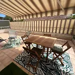 Charmant 2 Pieces, Terrasse 30M2